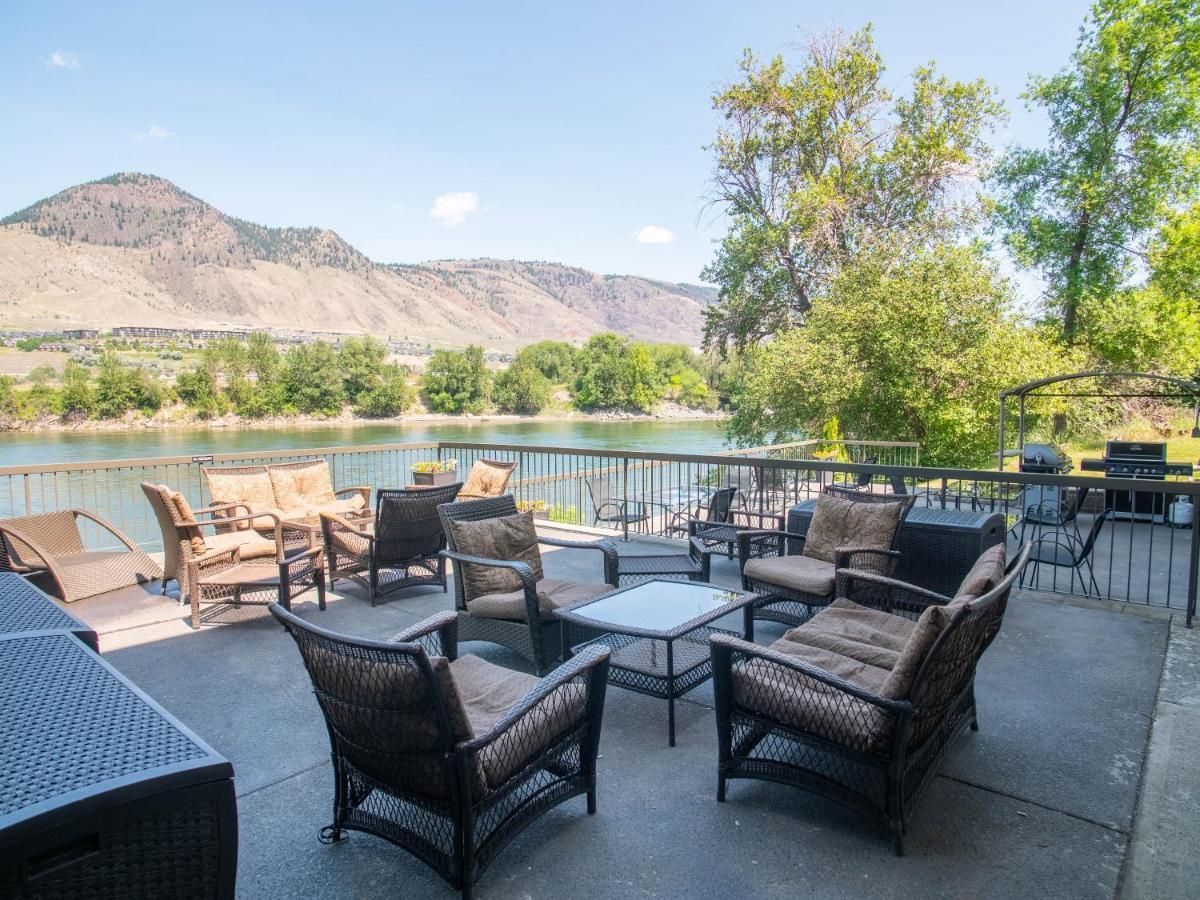 Riverland Inn & Suites Kamloops Exterior photo